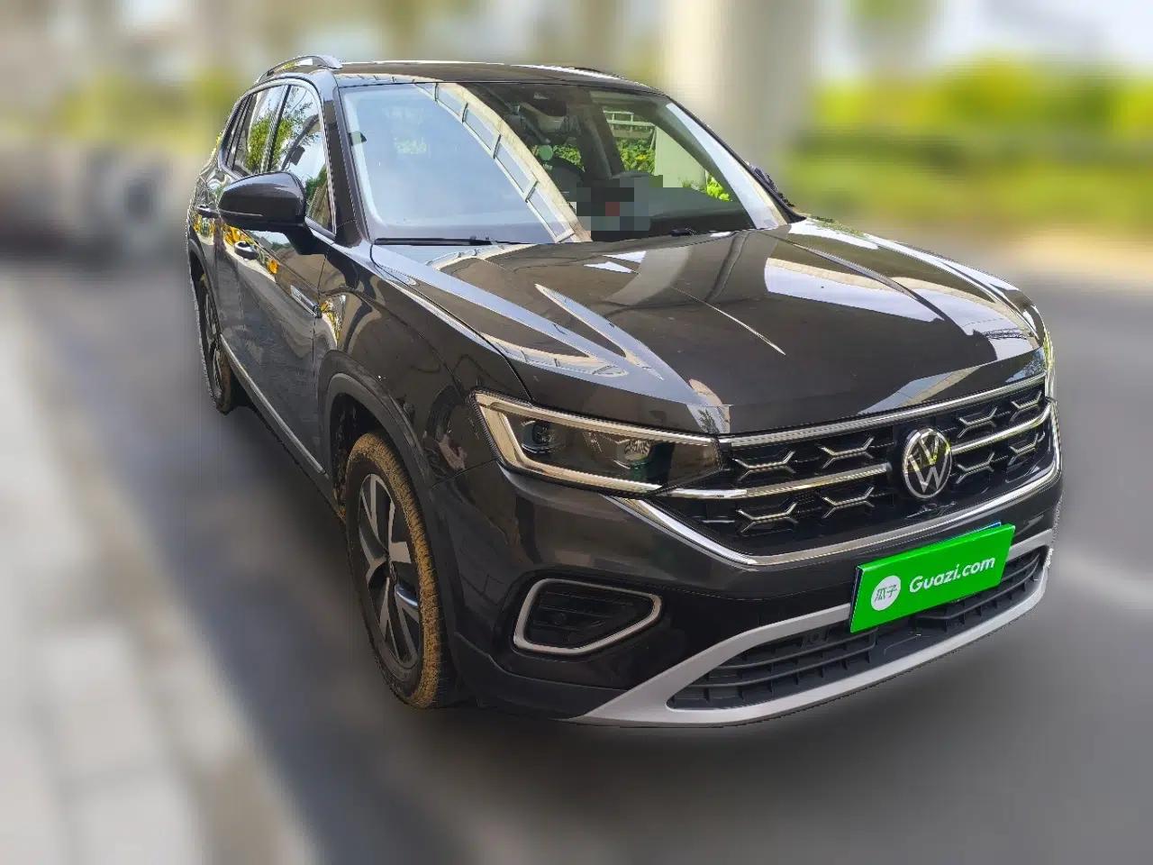 Volkswagen Tayron 2024 330TSI Two-Wheel Drive Luxury Plus Advanced Version — миниатюра 3