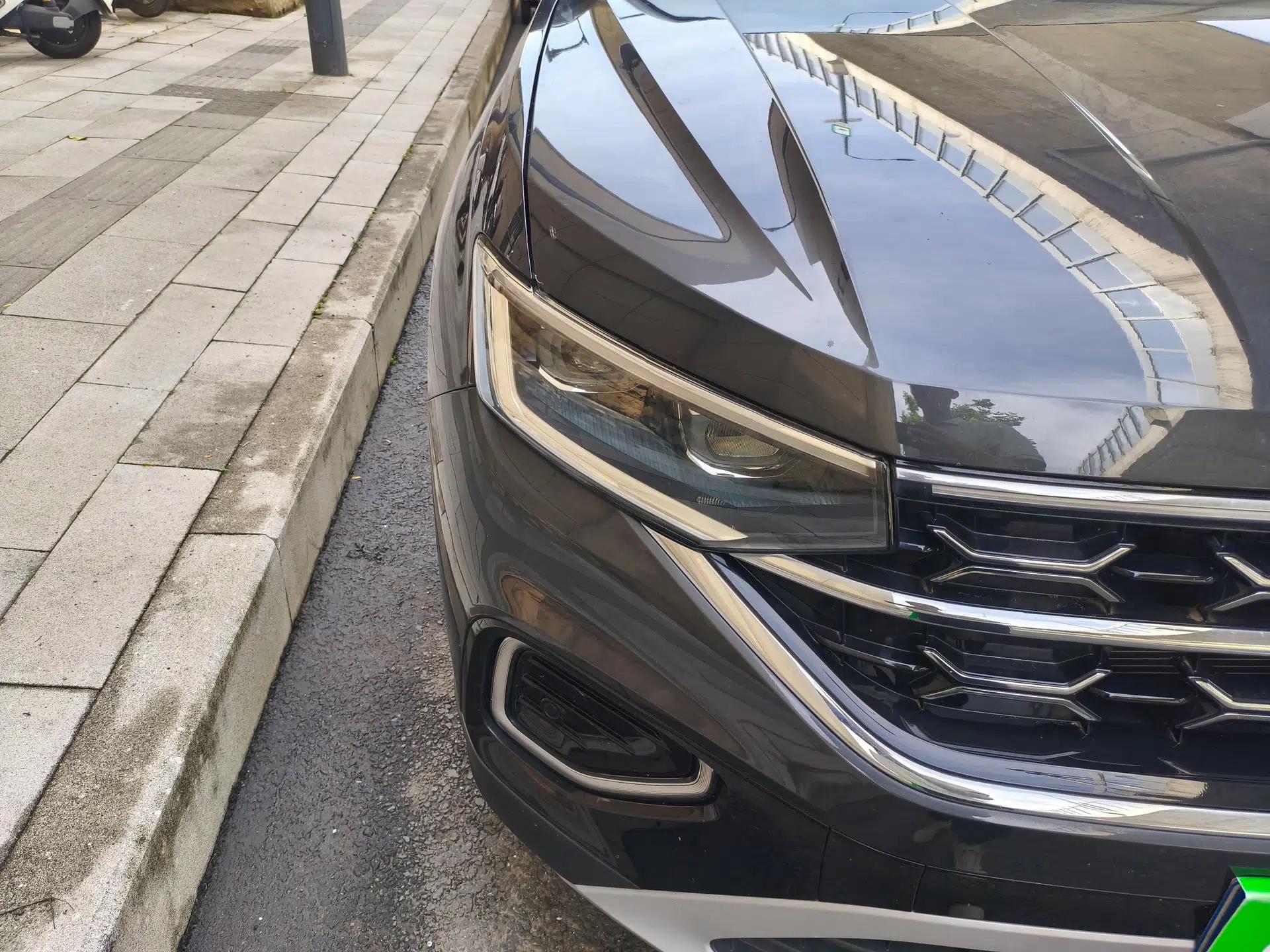 Volkswagen Tayron 2024 330TSI Two-Wheel Drive Luxury Plus Advanced Version — миниатюра 7