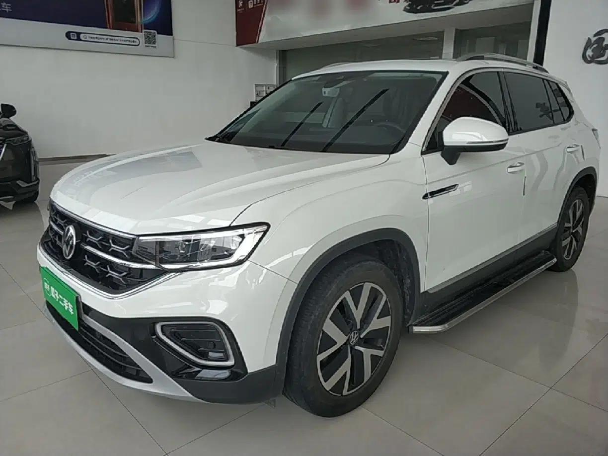 Volkswagen Tayron 2023 330TSI Two-Wheel-Drive Luxury Plus Advanced Version — миниатюра 1