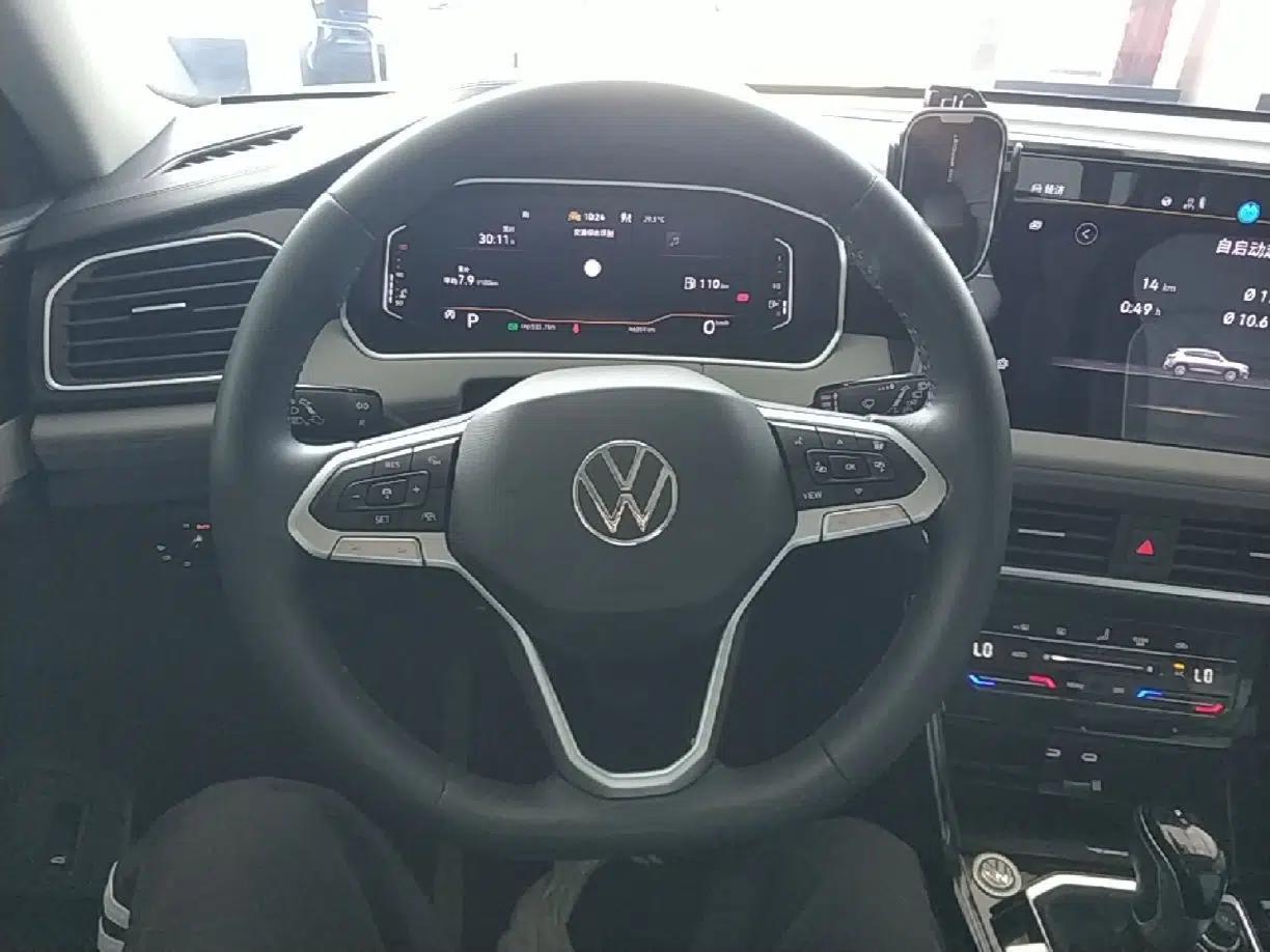 Volkswagen Tayron 2023 330TSI Two-Wheel-Drive Luxury Plus Advanced Version — миниатюра 13