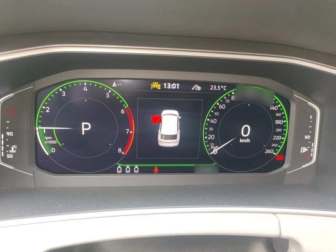 Volkswagen Tayron 2023 380TSI Four-Wheel Drive R-Line High-Energy Version — миниатюра 10