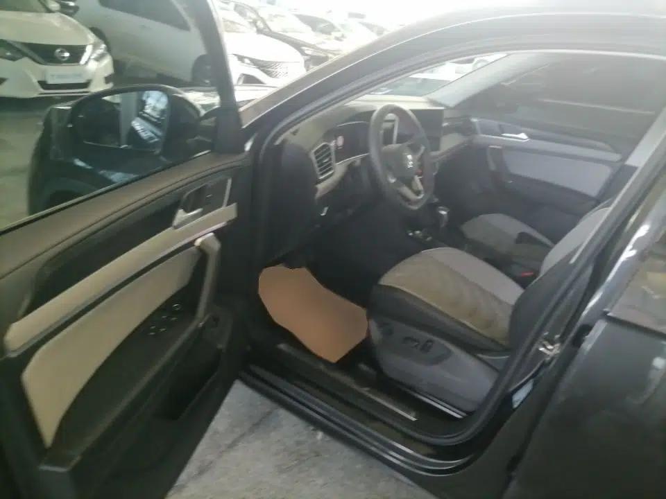 Volkswagen Tayron 2024 330TSI Two-Wheel Drive Luxury Plus Advanced Version — миниатюра 18