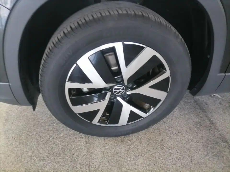 Volkswagen Tayron 2024 330TSI Two-Wheel Drive Luxury Plus Advanced Version — миниатюра 10