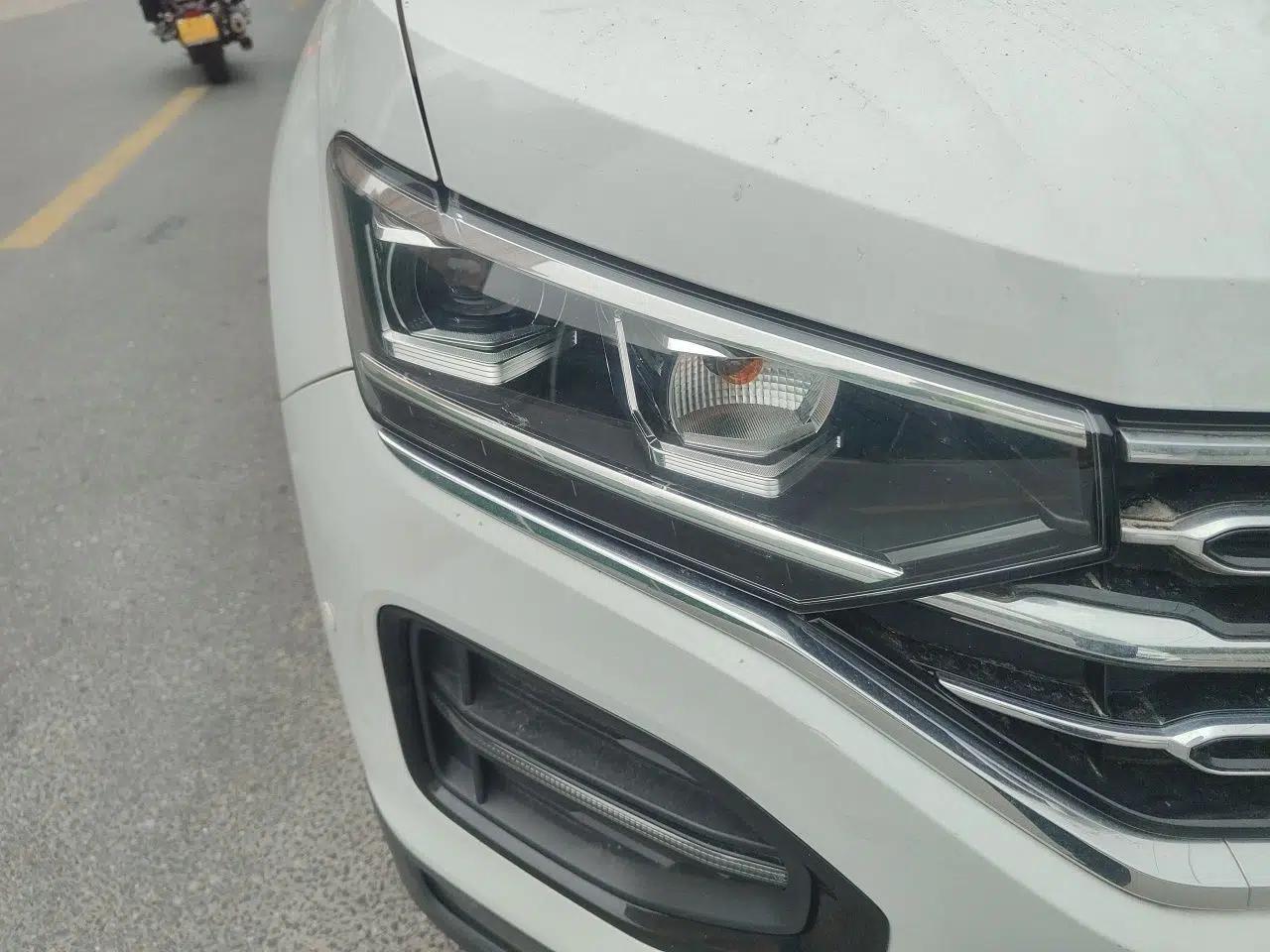 Volkswagen Tayron 2022 330TSI Two-Wheel Drive Luxury Smart Connectivity Version — миниатюра 7