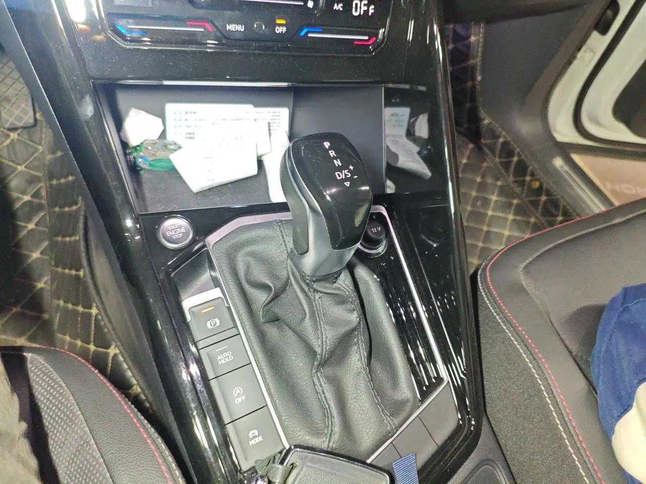 Volkswagen Tayron 2022 280TSI Two-Wheel Drive Luxury Smart Connectivity Version — миниатюра 14