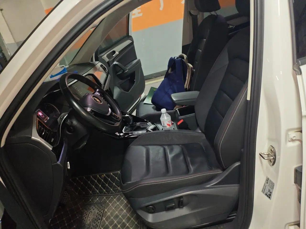 Volkswagen Tayron 2022 280TSI Two-Wheel Drive Luxury Smart Connectivity Version — миниатюра 15