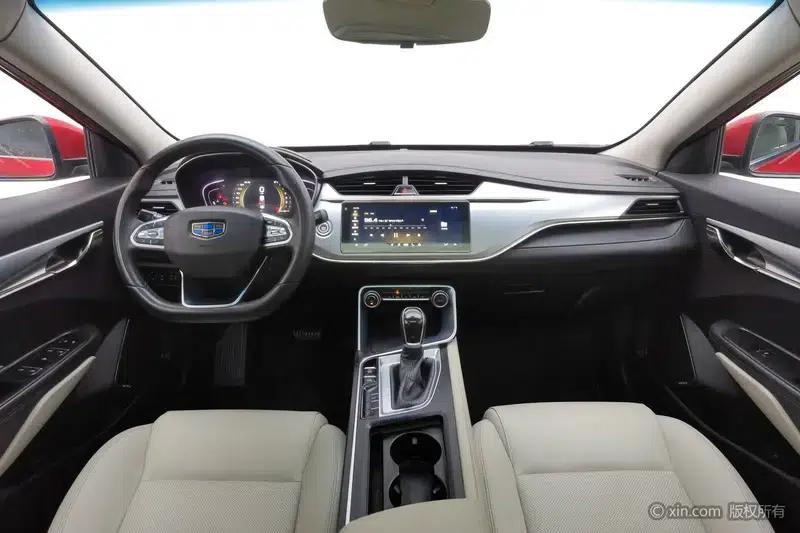 Geely Binrui 2018 14T CVT Binzhi Edition — миниатюра 12