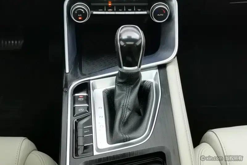 Geely Binrui 2018 14T CVT Binzhi Edition — миниатюра 14