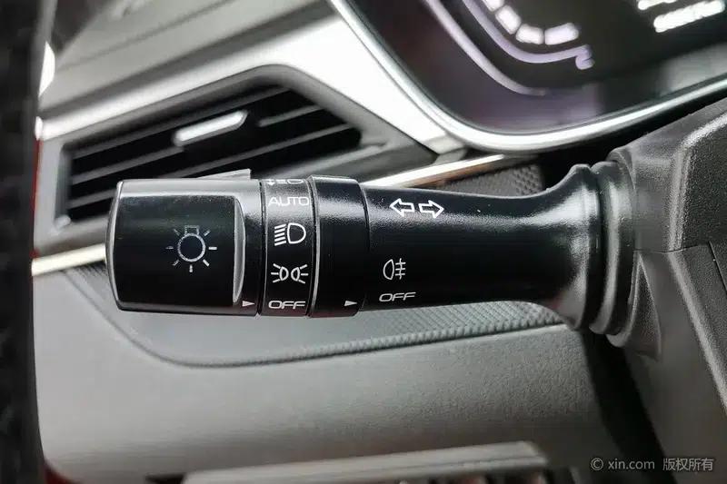 Geely Binrui 2018 14T CVT Binzhi Edition — миниатюра 15