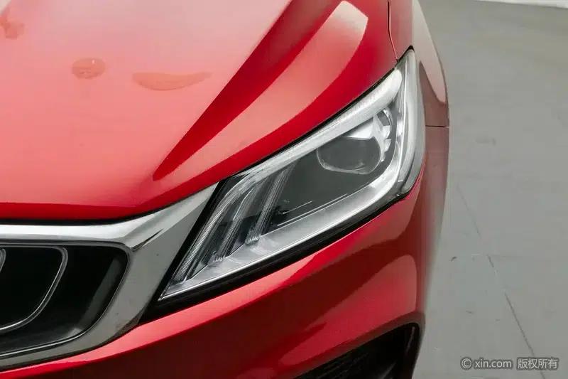 Geely Binrui 2018 14T CVT Binzhi Edition — миниатюра 7