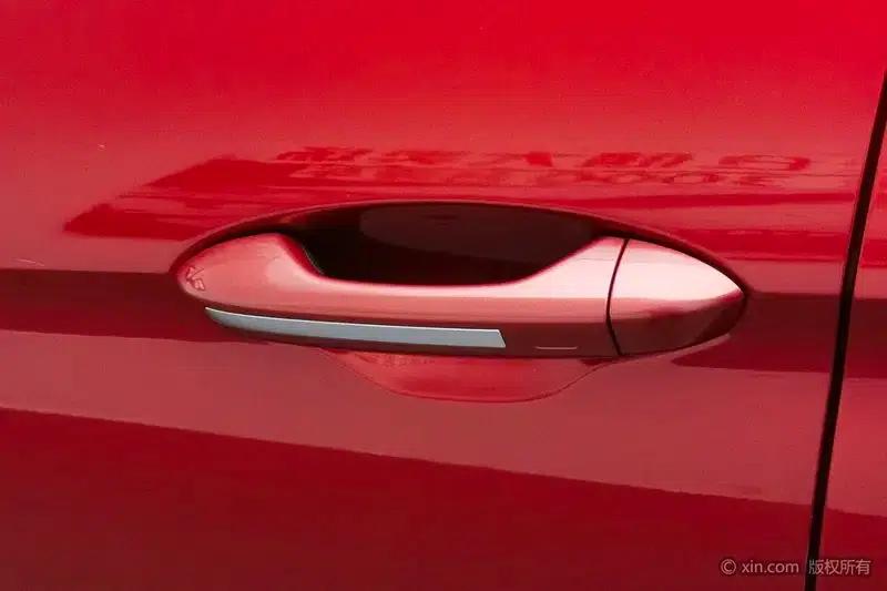 Geely Binrui 2018 14T CVT Binzhi Edition — миниатюра 8