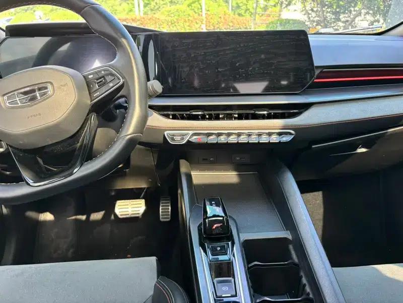 Binrui 2022 Model Binrui COOL 1.5T DCT Wind Speed Edition — миниатюра 8