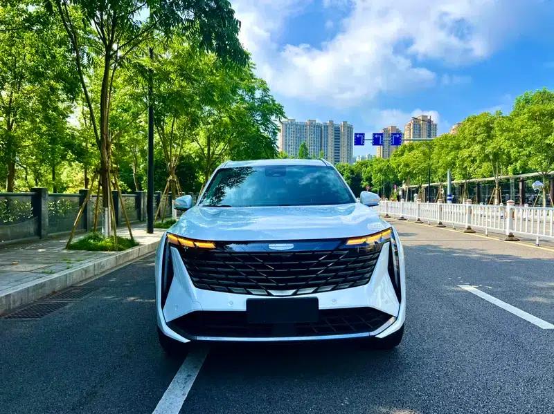 Geely Boyue L 2023 1.5TD DCT Premium Edition — миниатюра 2