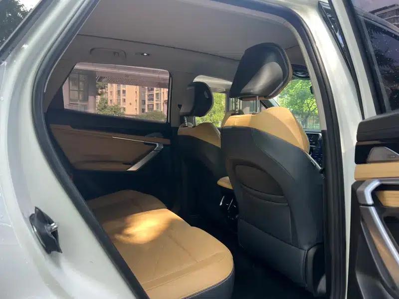 Geely Boyue L 2023 1.5TD DCT Premium Edition — миниатюра 12