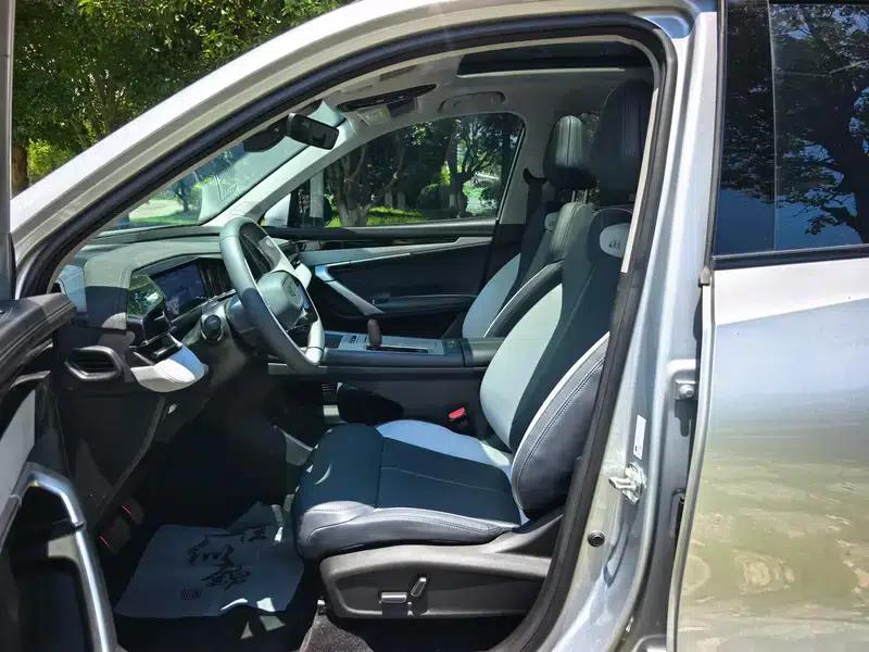 Geely Boyue L 2023 1.5TD DCT Premium Edition — миниатюра 17