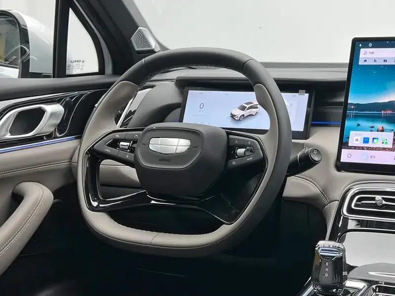 Geely Boyue L 2025 Fourth Generation 1.5TD DCT (Mountain and River) — миниатюра 16