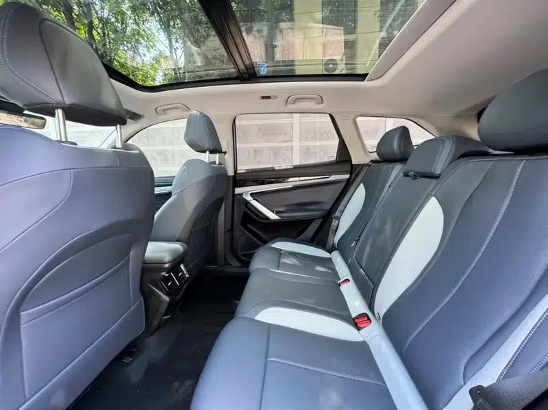 Geely Boyue L 2024 1.5TD DCT Premium Edition — миниатюра 18