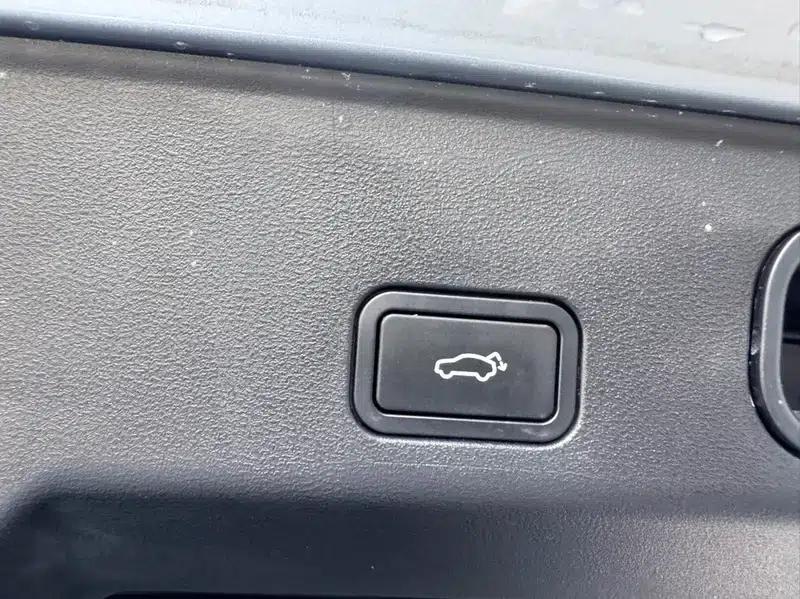 Geely Boyue L 2024 1.5TD DCT Premium Edition — миниатюра 9