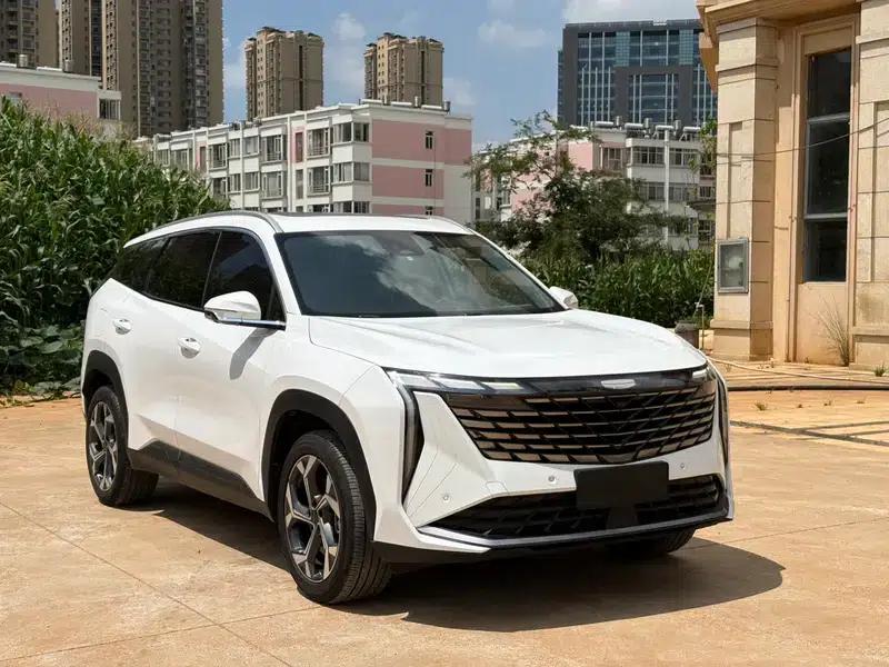 Geely Boyue L 2023 1.5TD DCT Luxury Edition — миниатюра 3
