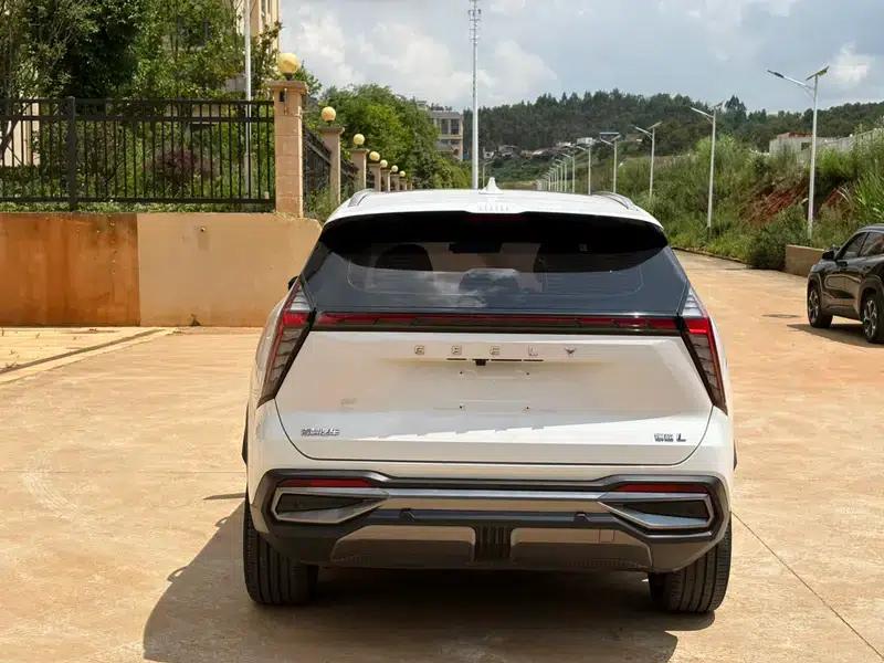 Geely Boyue L 2023 1.5TD DCT Luxury Edition — миниатюра 5