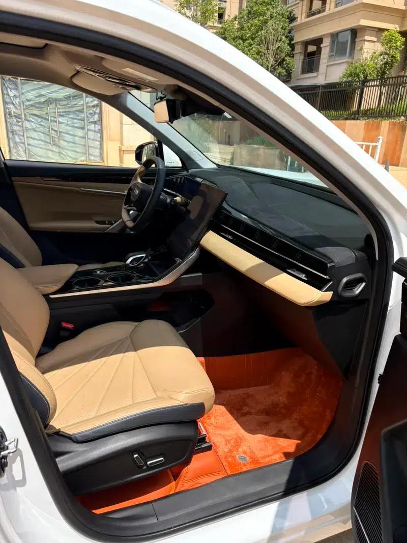 Geely Boyue L 2023 1.5TD DCT Luxury Edition — миниатюра 8