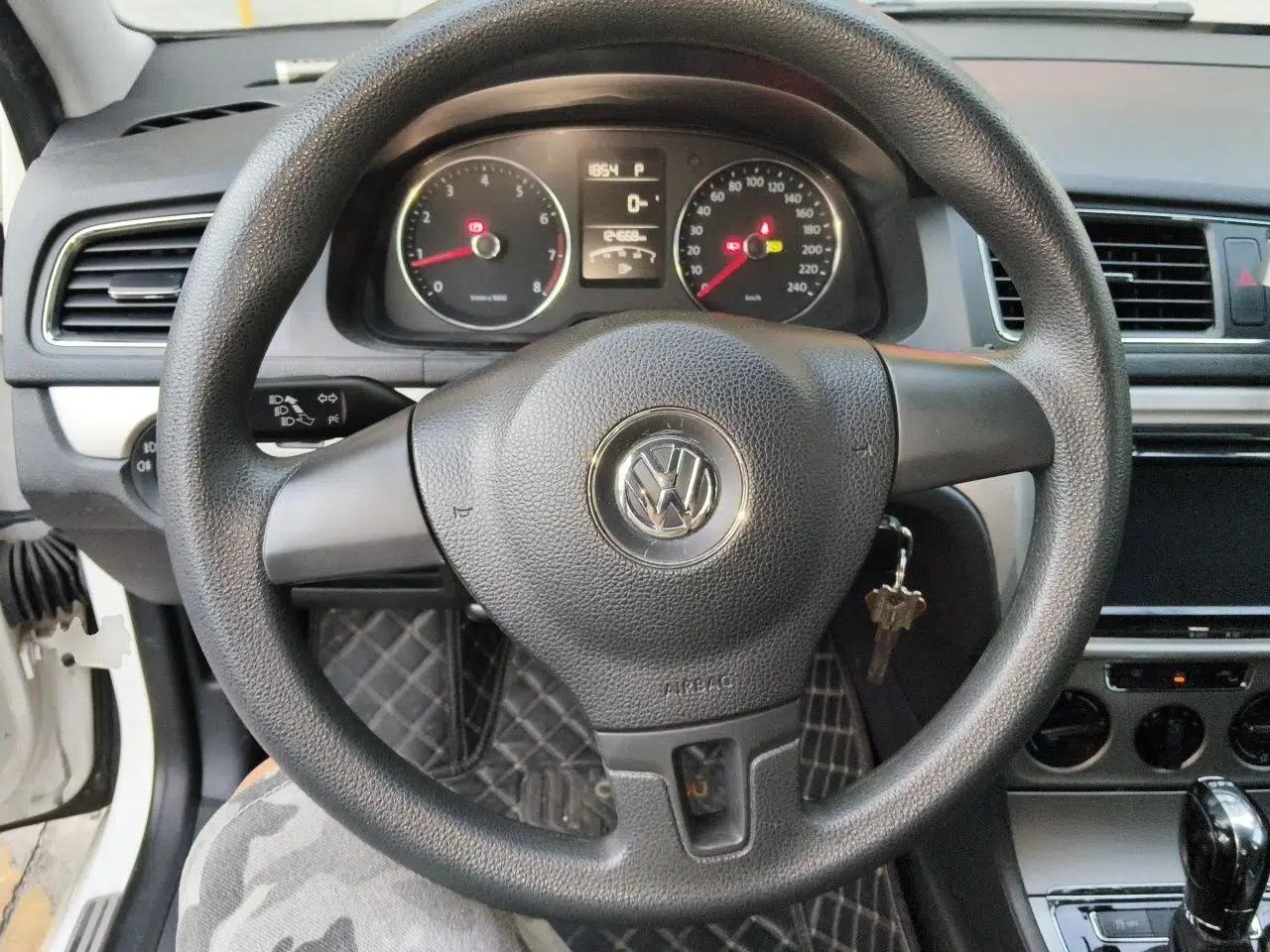 Volkswagen Lavida 2013 1.4TSI DSG Comfort Edition — миниатюра 10