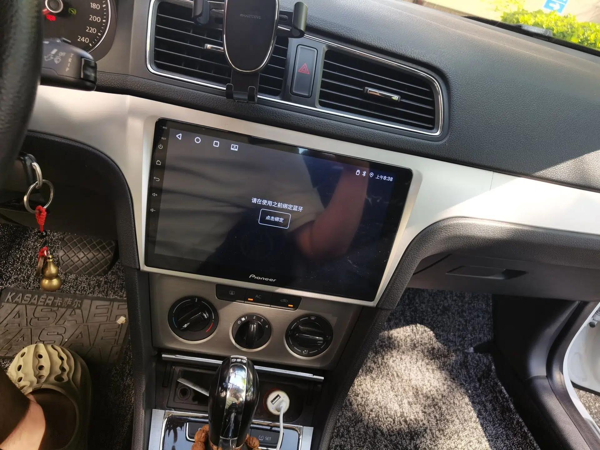 Volkswagen Lavida 2013 1.4TSI DSG Comfort Edition — миниатюра 13
