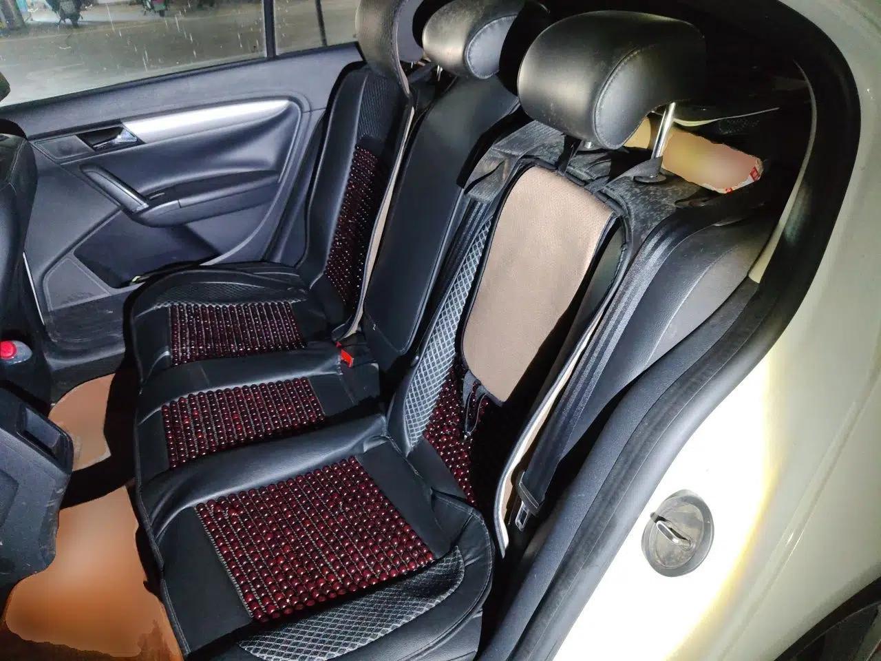 Volkswagen Lavida 2013 Restyled Classic 1.6L Manual Comfort Edition — миниатюра 17