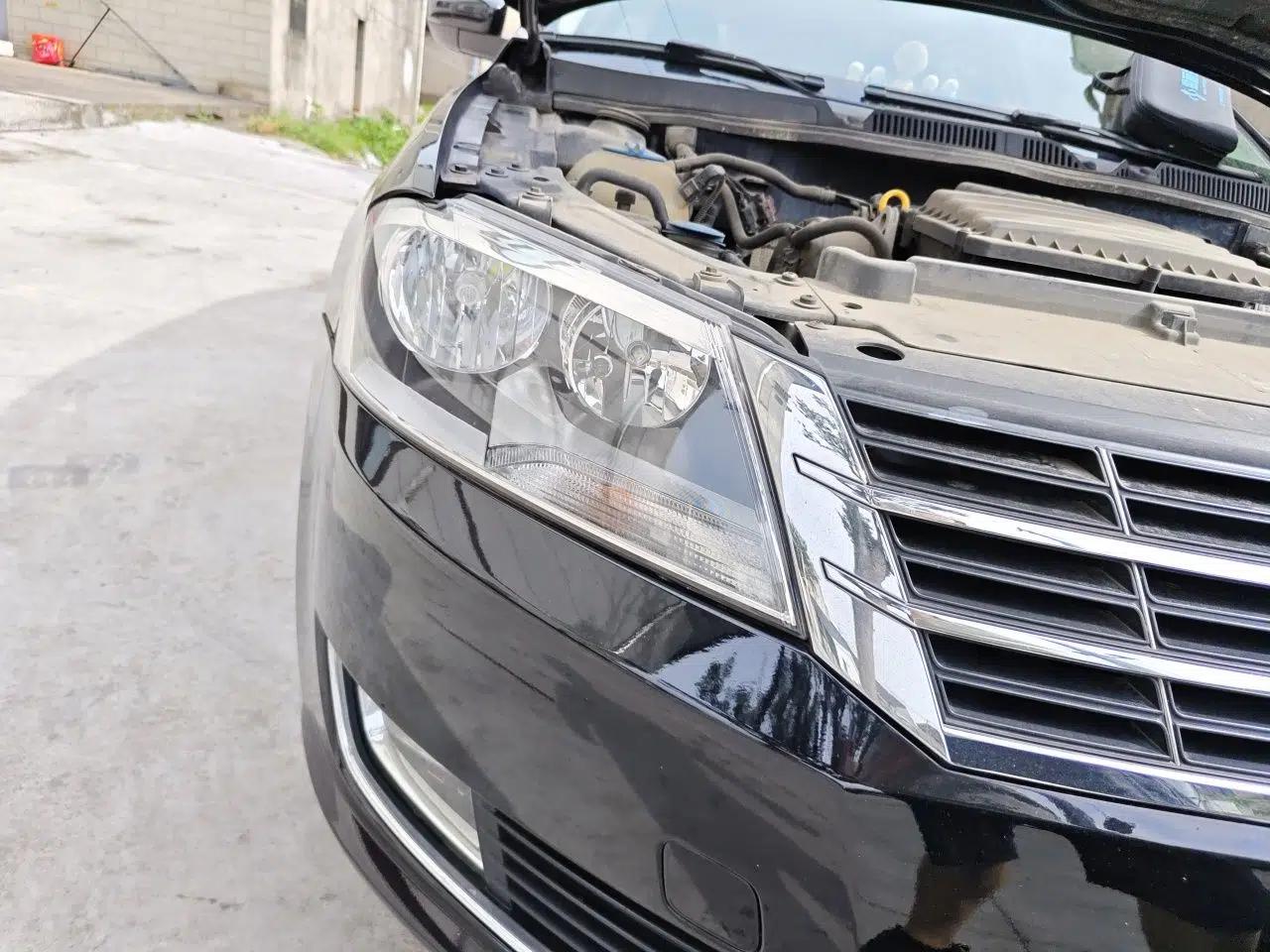 Volkswagen Lavida 2013 Restyled Classic 1.6L Manual Comfort Edition — миниатюра 7