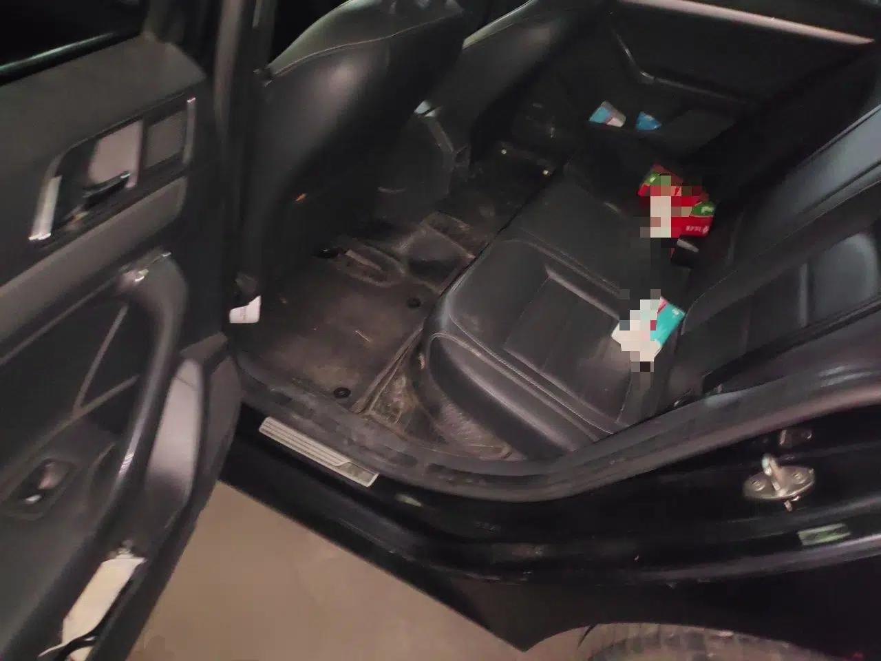 Volkswagen Lavida 2015 1.6L Automatic Comfort Edition — миниатюра 17