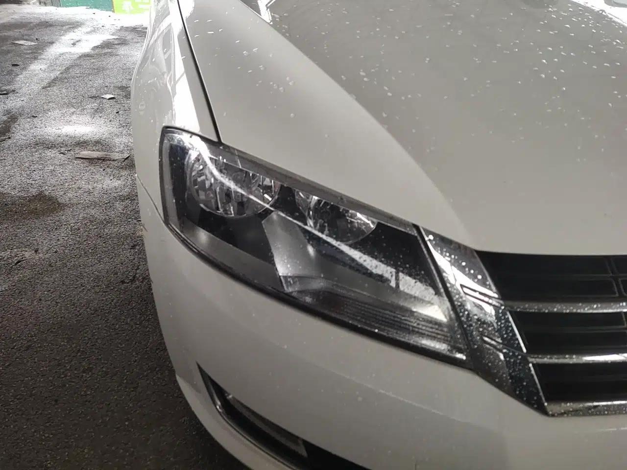 Volkswagen Lavida 2013 Revised Classic 1.6L Automatic Fashion Edition — миниатюра 7