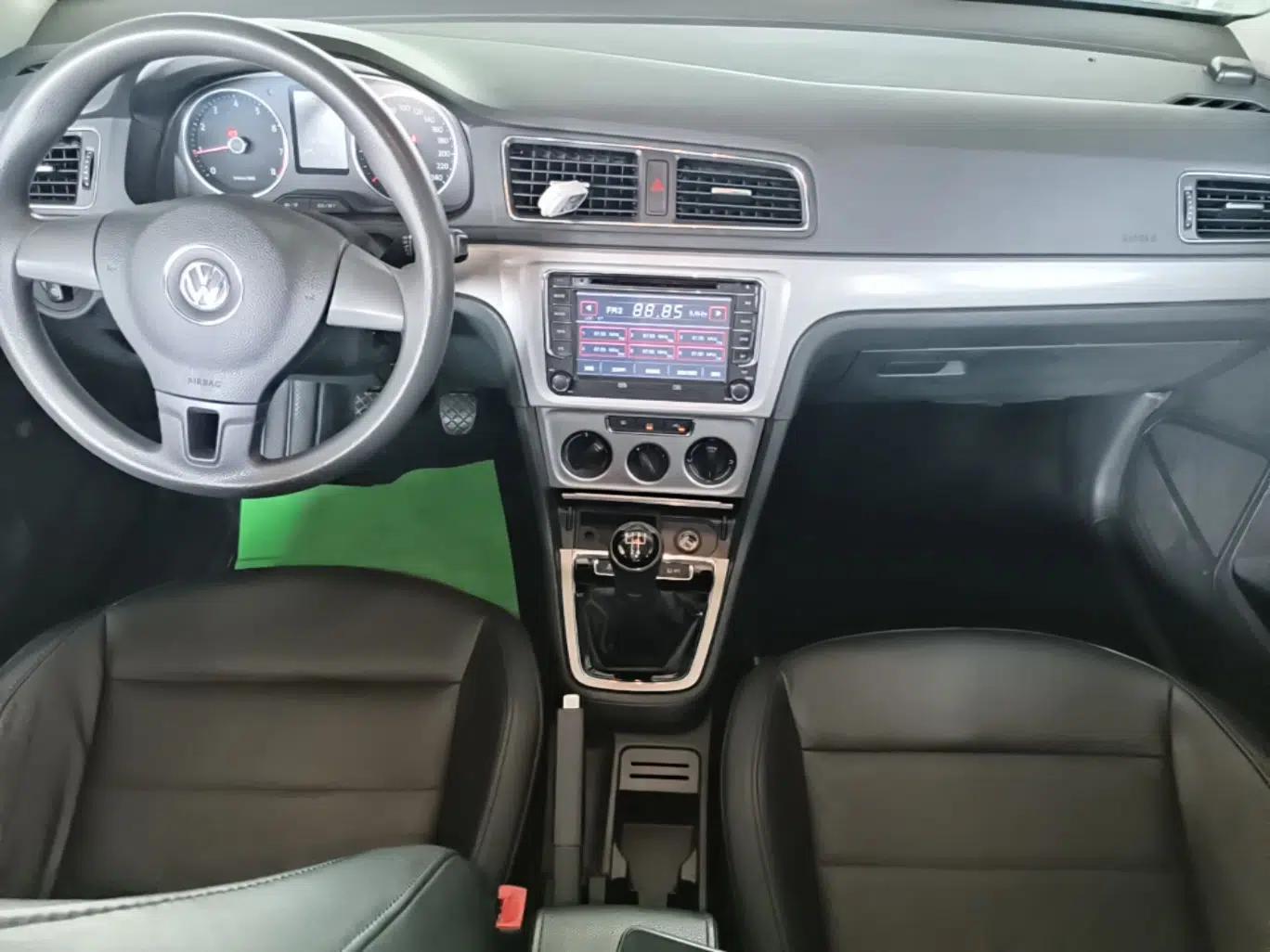 Volkswagen Lavida 2013 Restyled Classic 1.6L Manual Comfort Edition — миниатюра 15