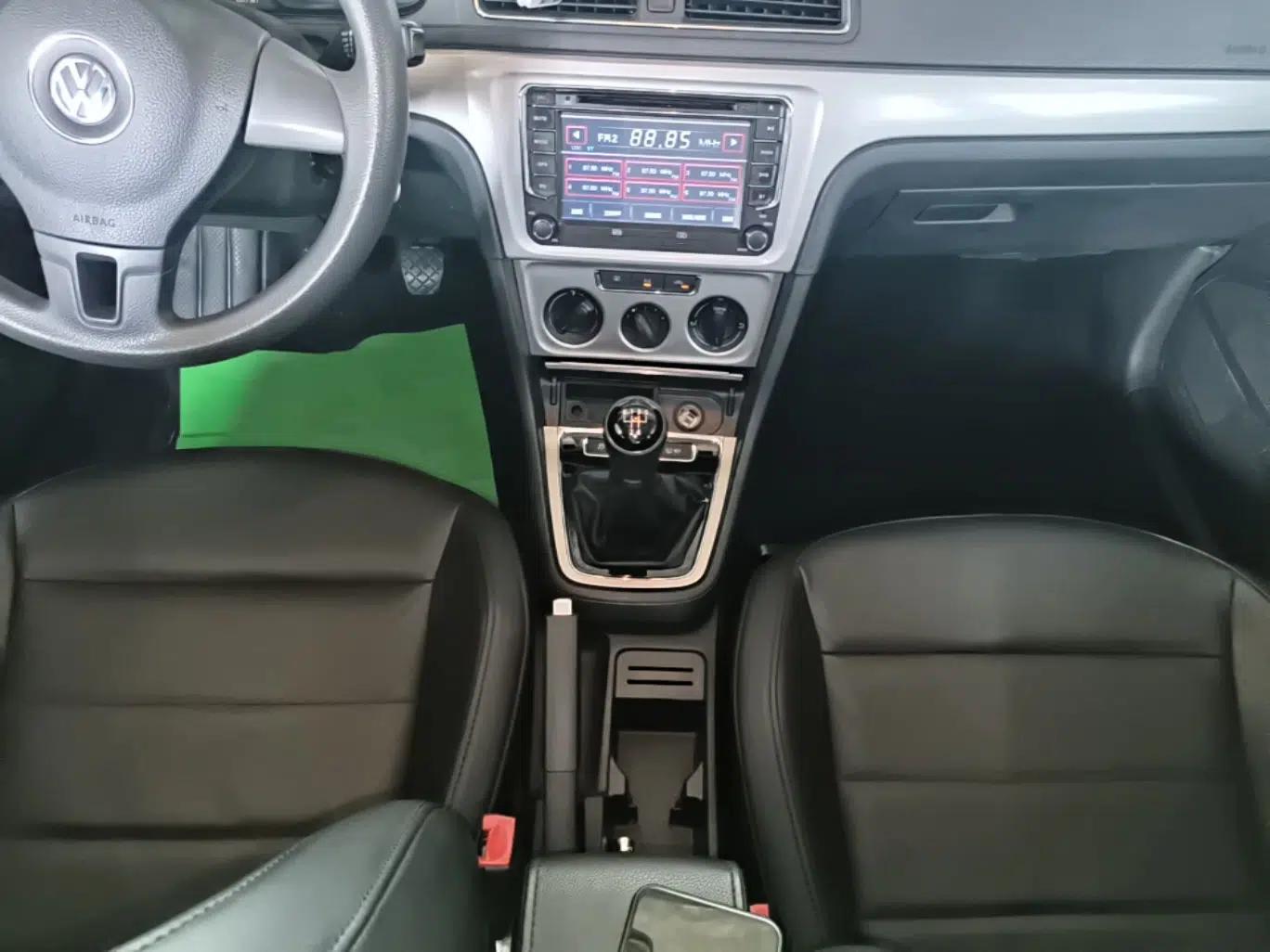 Volkswagen Lavida 2013 Restyled Classic 1.6L Manual Comfort Edition — миниатюра 16