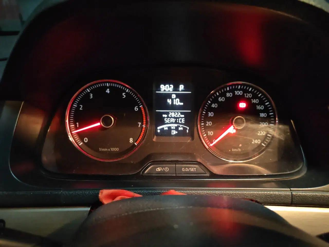 Volkswagen Lavida 2013 1.4TSI DSG Comfort Edition — миниатюра 11