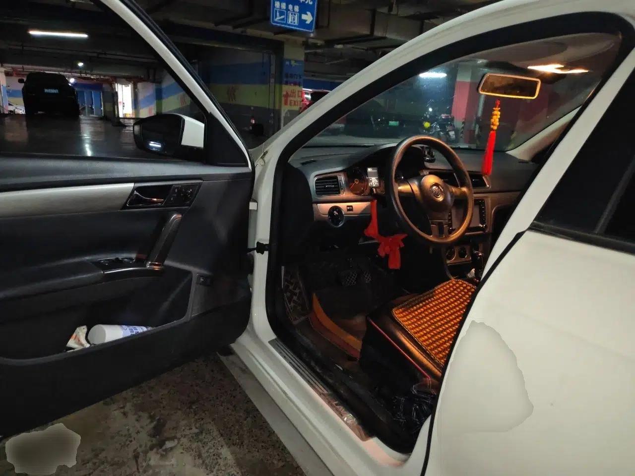 Volkswagen Lavida 2013 1.4TSI DSG Comfort Edition — миниатюра 16