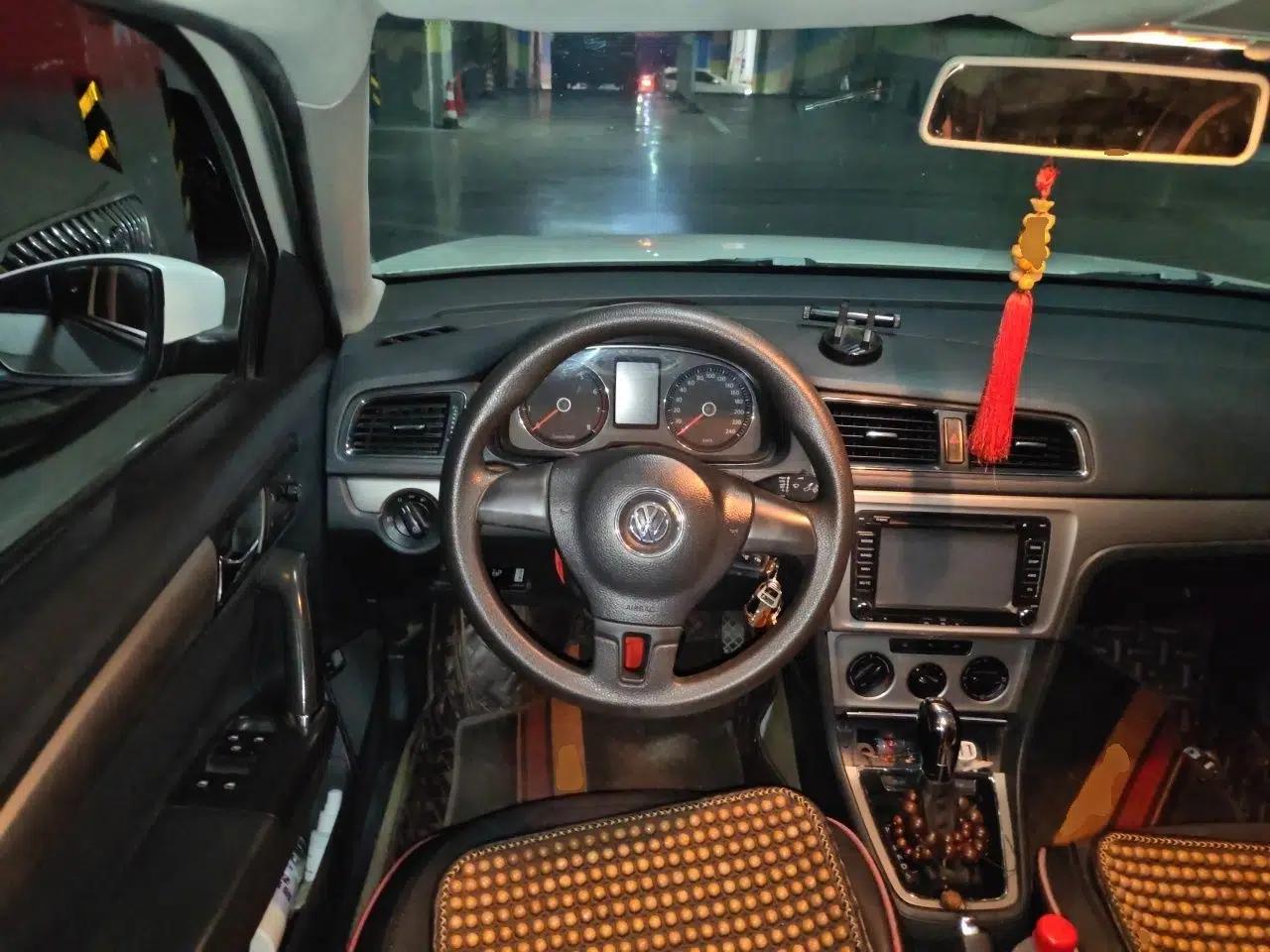 Volkswagen Lavida 2013 1.4TSI DSG Comfort Edition — миниатюра 10
