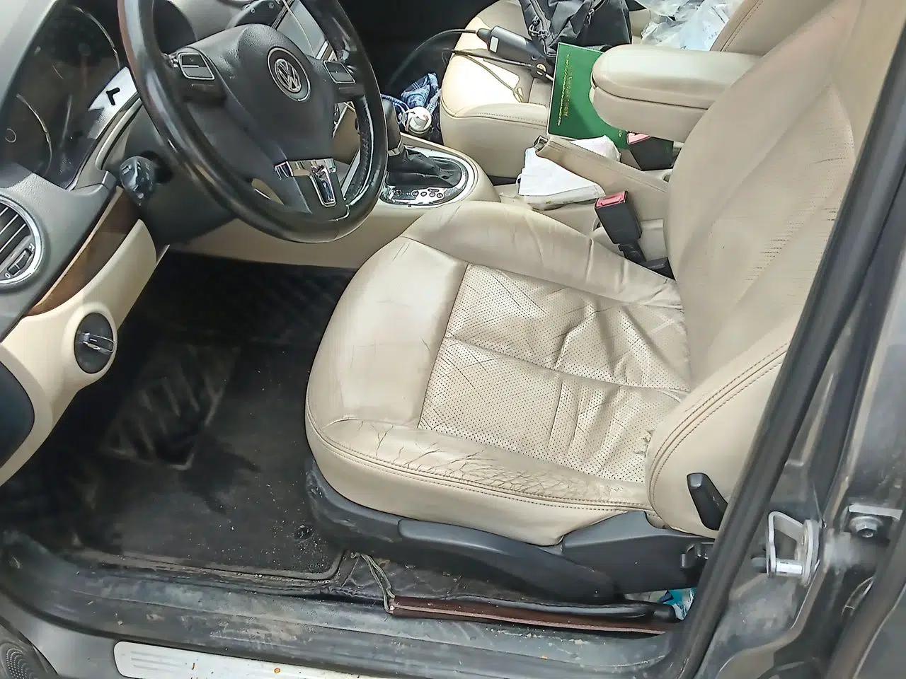Volkswagen Lavida 2011 1.6L Automatic Pinxuan Edition — миниатюра 16