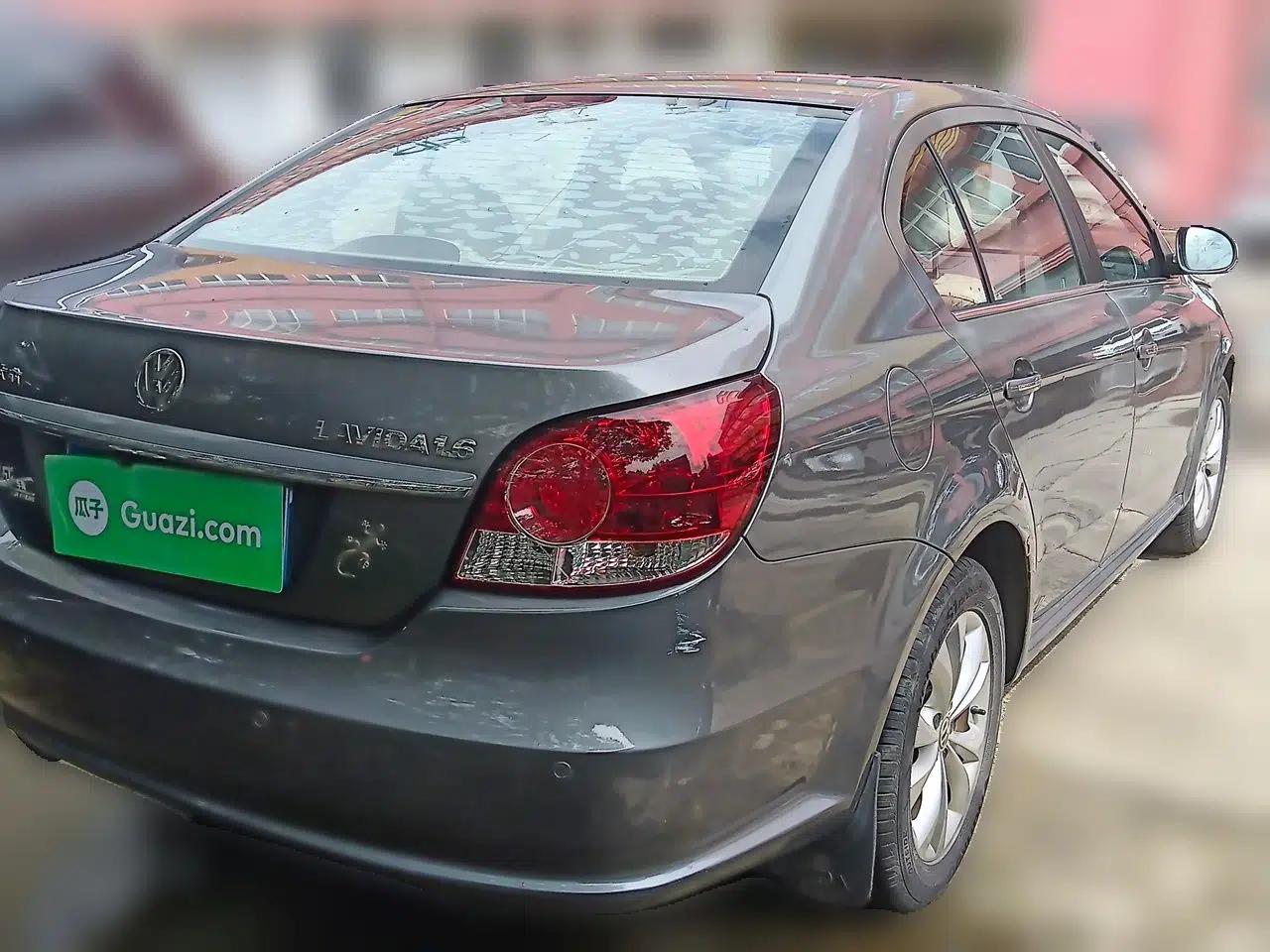 Volkswagen Lavida 2011 1.6L Automatic Pinxuan Edition — миниатюра 6