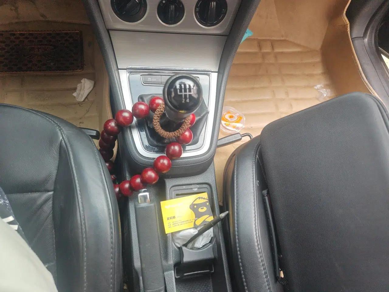 Volkswagen Lavida 2013 1.4TSI Manual Comfort Edition — миниатюра 14