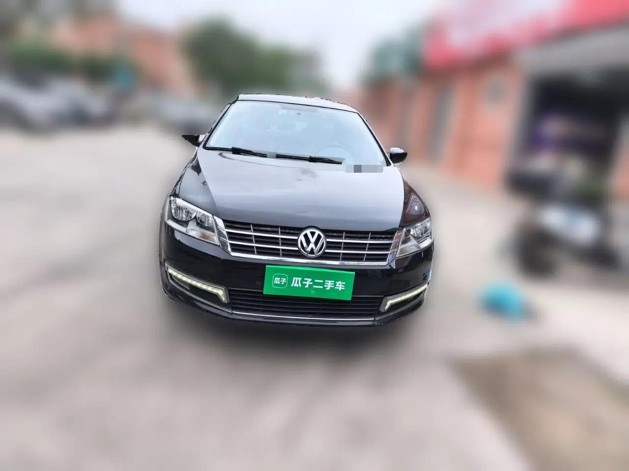 Volkswagen Lavida 2013 1.6L Automatic Comfort Edition — миниатюра 2