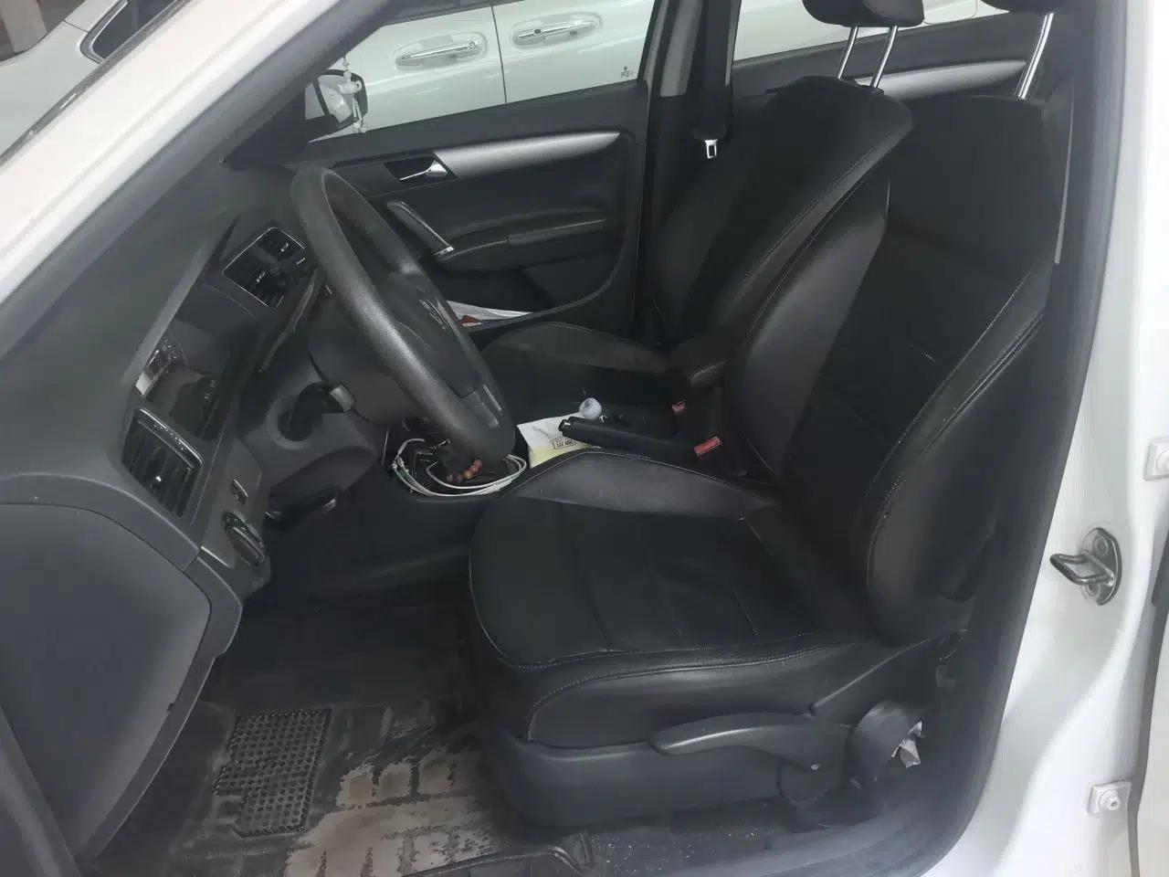 Volkswagen Lavida 2013 Revised Version 1.4 TSI DSG Comfort Edition — миниатюра 15