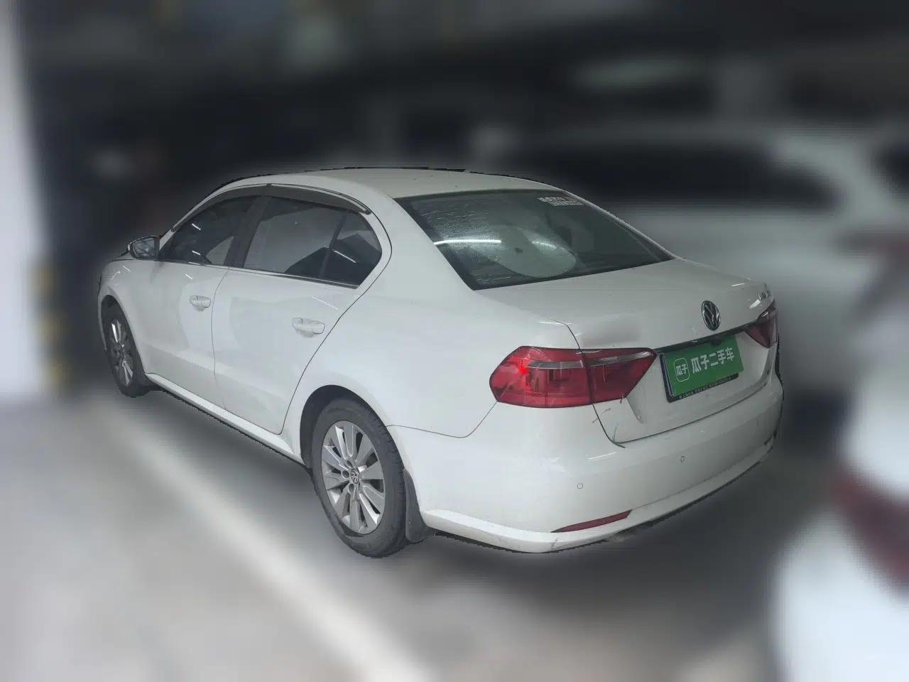 Volkswagen Lavida 2013 Revised Version 1.4 TSI DSG Comfort Edition — миниатюра 4