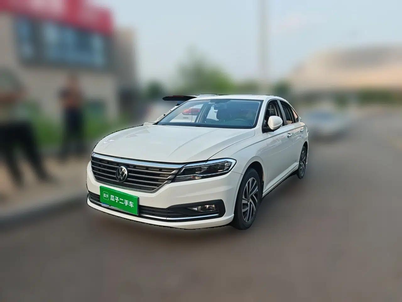 Volkswagen Lavida 2022 1.5L Automatic Comfort Edition — миниатюра 1