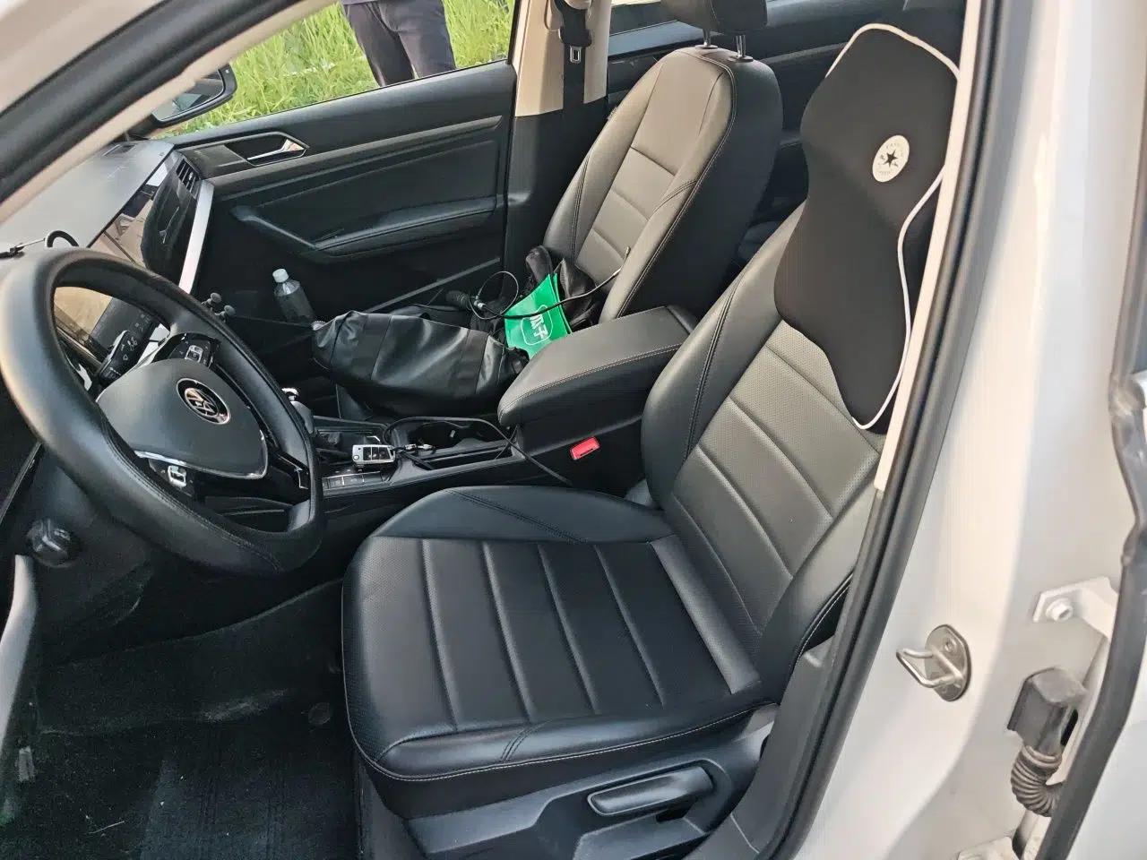 Volkswagen Lavida 2022 1.5L Automatic Comfort Edition — миниатюра 15