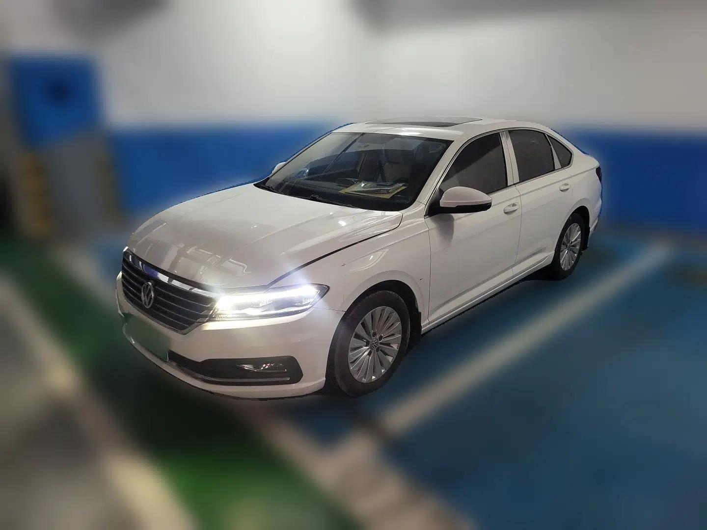 Volkswagen Lavida 2019 1.5L Manual Comfort Edition China VI Standard — миниатюра 1