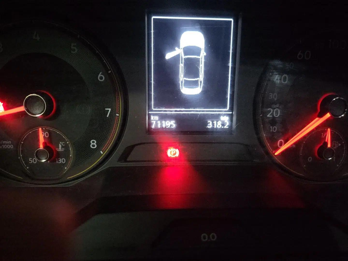 Volkswagen Lavida 2019 1.5L Manual Comfort Edition China VI Standard — миниатюра 12