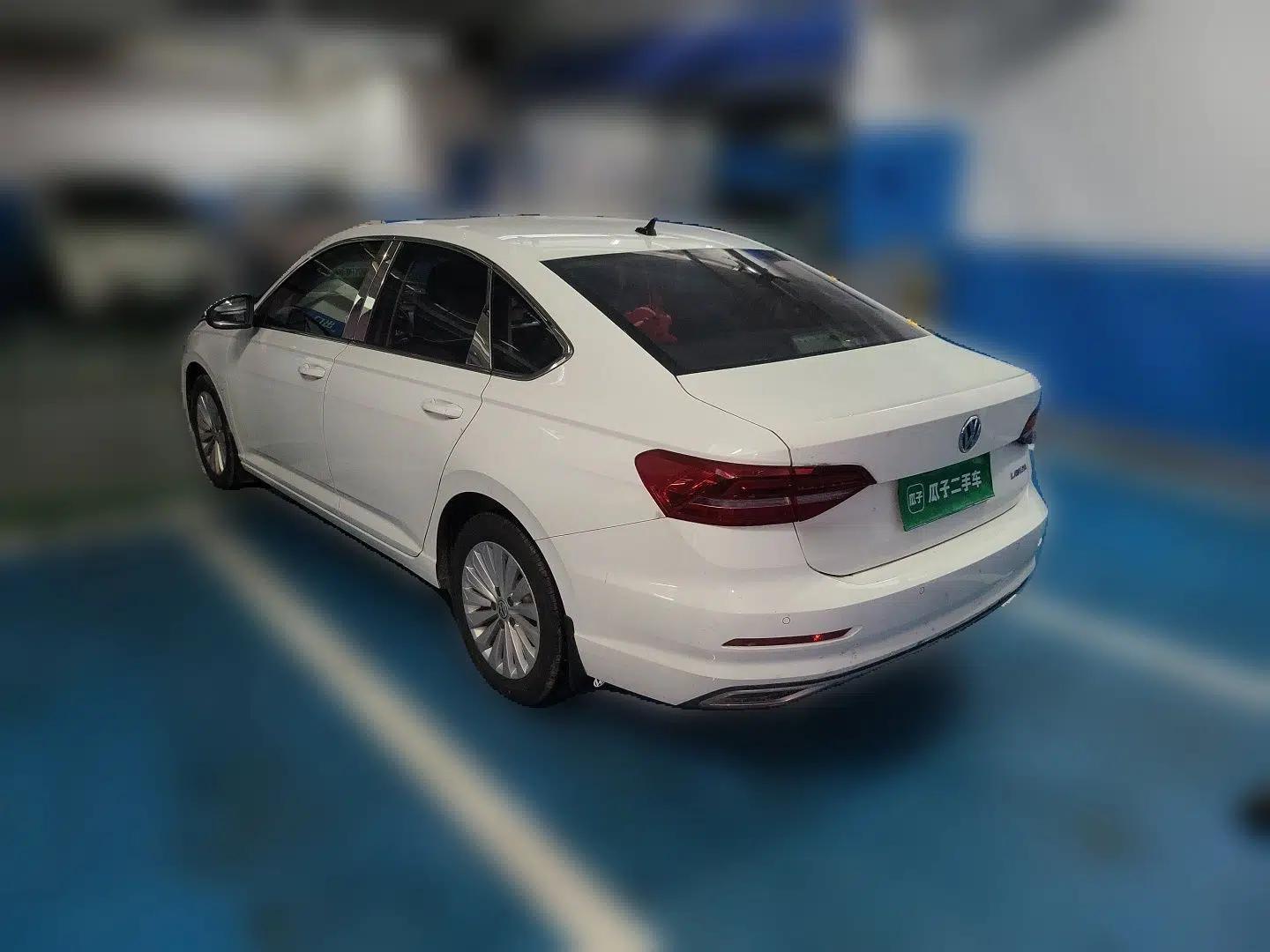 Volkswagen Lavida 2019 1.5L Manual Comfort Edition China VI Standard — миниатюра 4