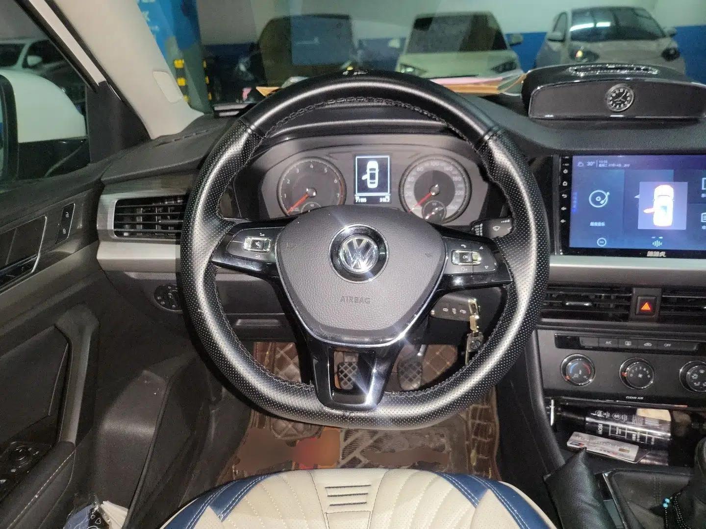 Volkswagen Lavida 2019 1.5L Manual Comfort Edition China VI Standard — миниатюра 10