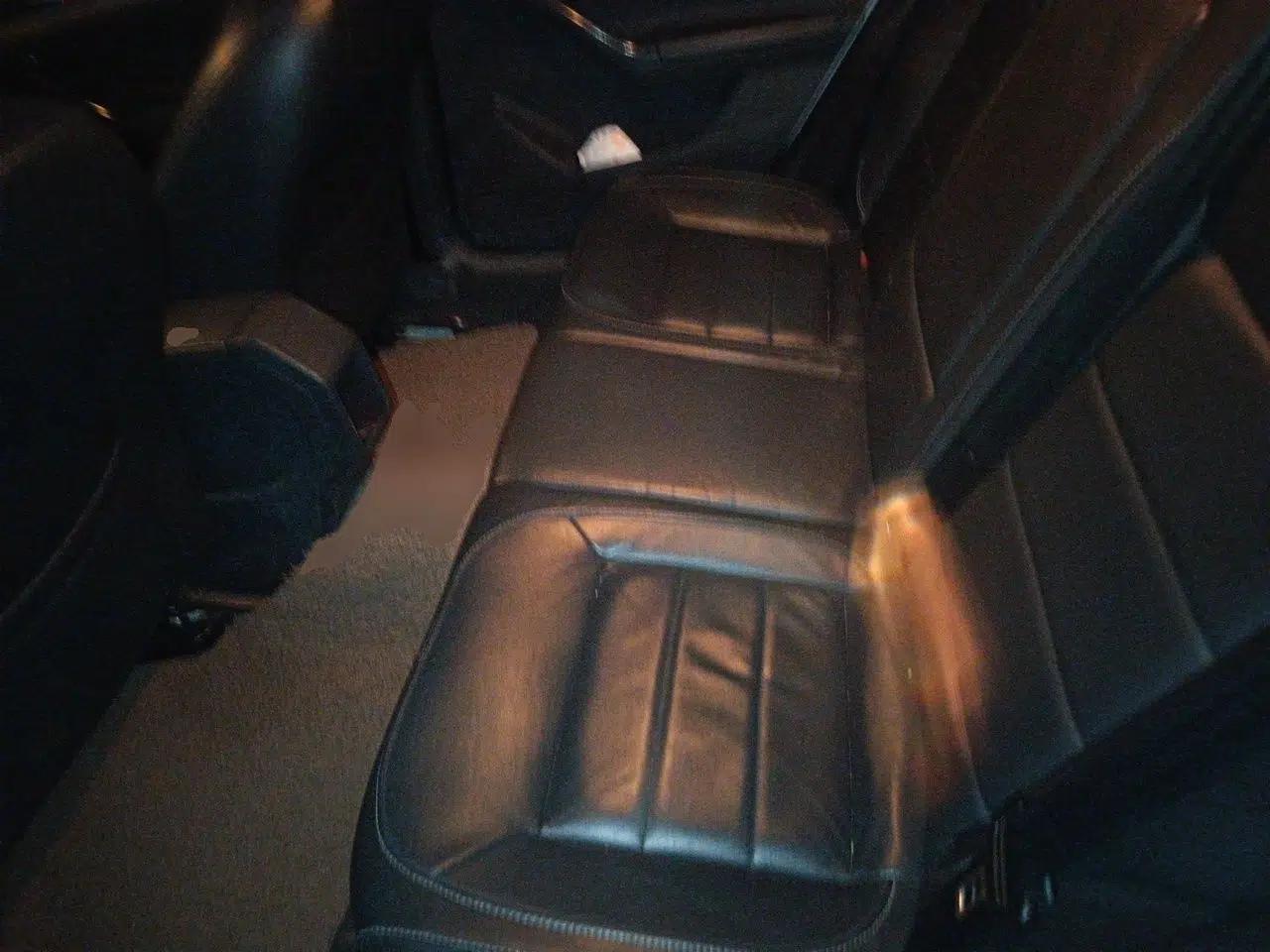 Volkswagen Lavida 2015 1.6L Automatic Comfort Edition — миниатюра 14