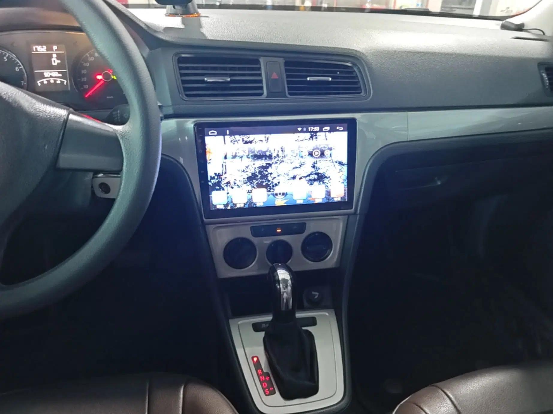 Volkswagen Lavida 2015 1.6L Automatic Fashion Edition — миниатюра 15